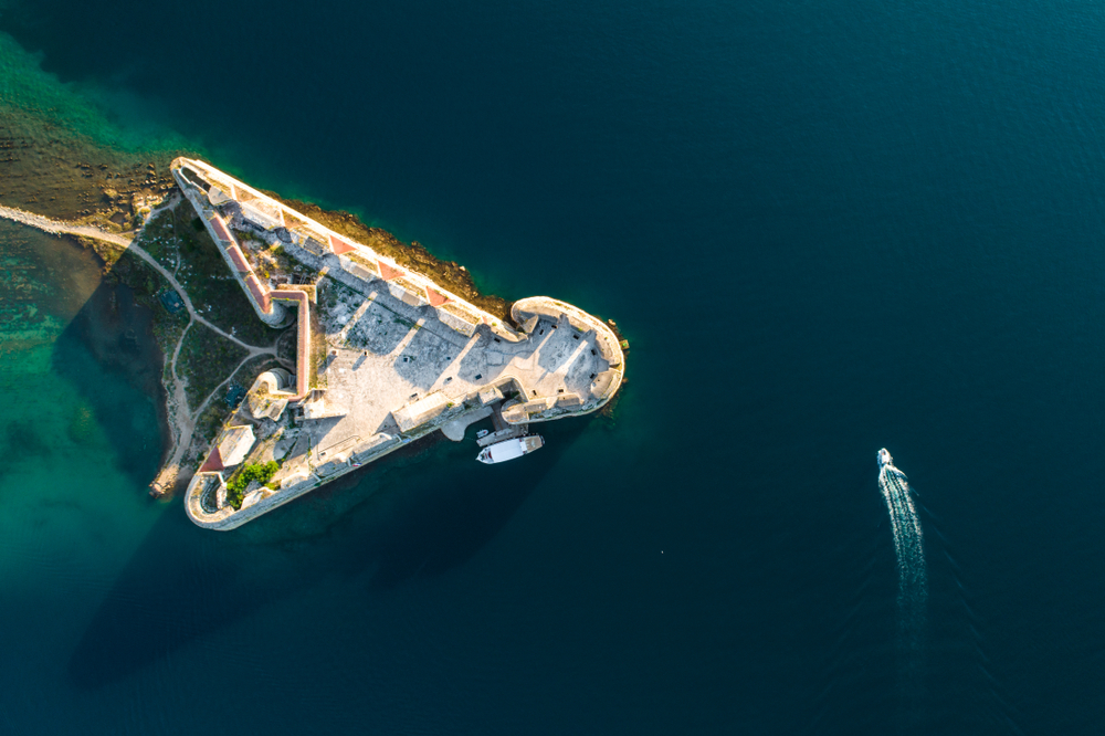 Escape to Silence: One-day boat trip from Šibenik to Kaprije Island